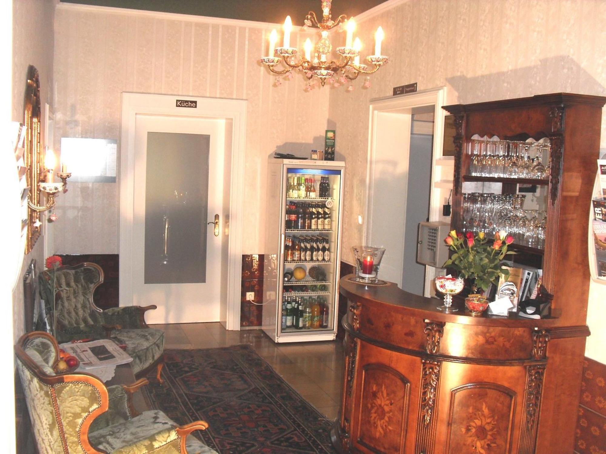 Hotel Waldersee ฮันโนเวอร์ ภายนอก รูปภาพ