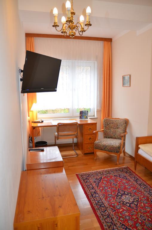 Hotel Waldersee ฮันโนเวอร์ ภายนอก รูปภาพ