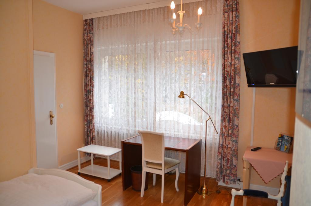 Hotel Waldersee ฮันโนเวอร์ ภายนอก รูปภาพ