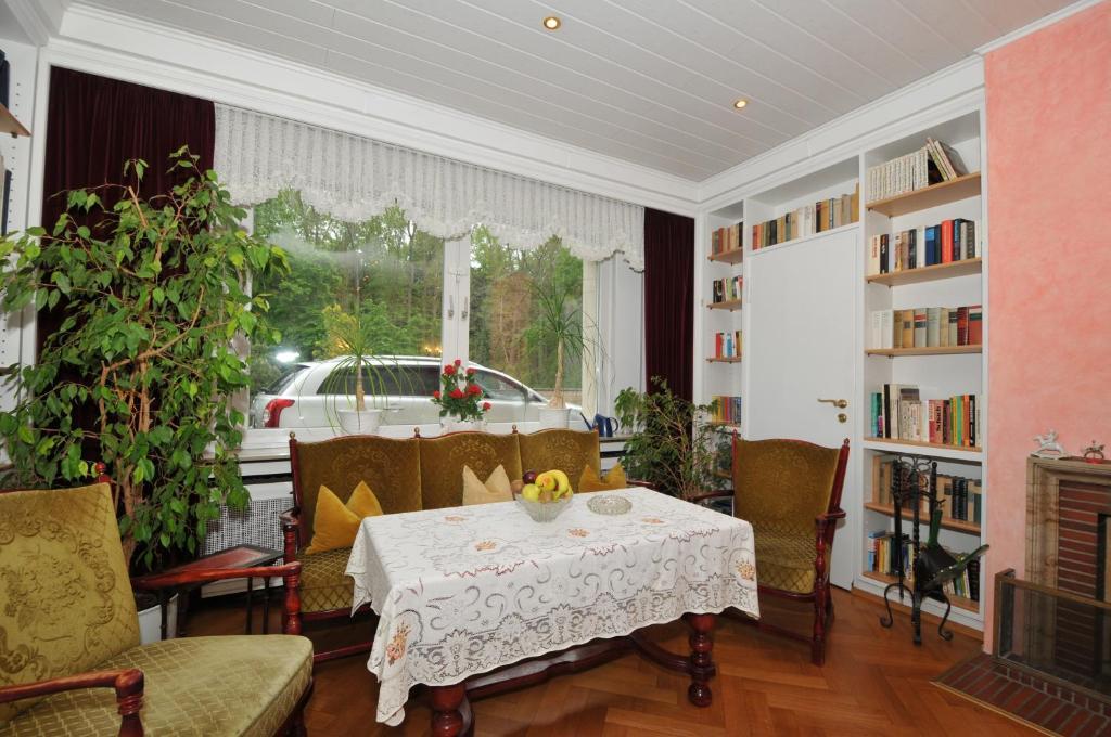 Hotel Waldersee ฮันโนเวอร์ ภายนอก รูปภาพ