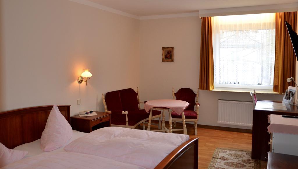 Hotel Waldersee ฮันโนเวอร์ ภายนอก รูปภาพ